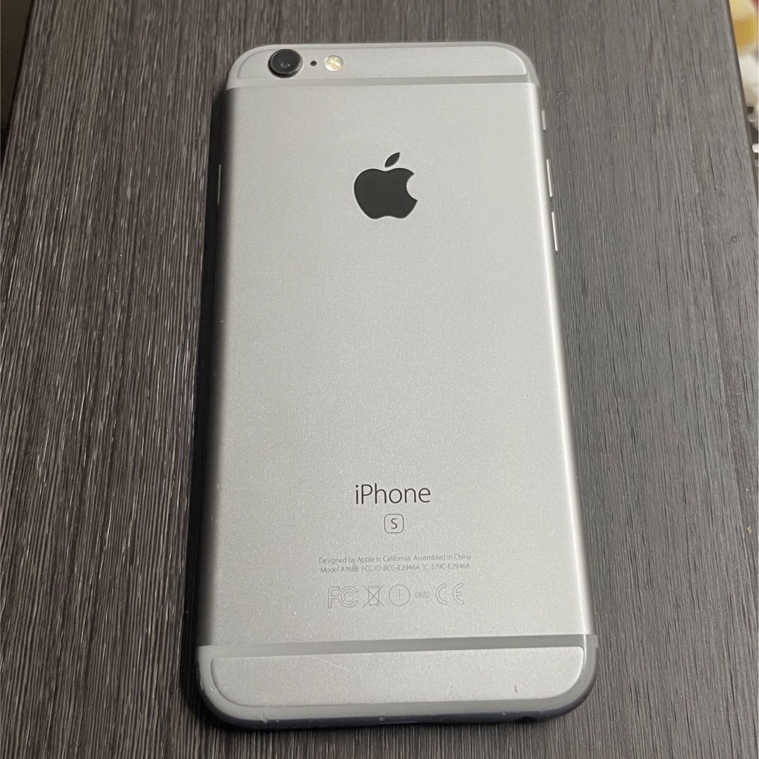 アップルApple iPhone6s本体 スマホ/家電/カメラのスマートフォン/携帯電話(スマートフォン本体)の商品写真