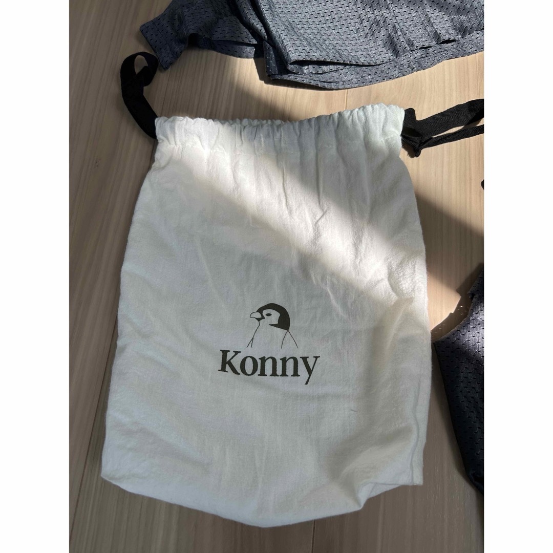 Konny(コニー)のKONNY 抱っこ紐 コニー キッズ/ベビー/マタニティの外出/移動用品(抱っこひも/おんぶひも)の商品写真