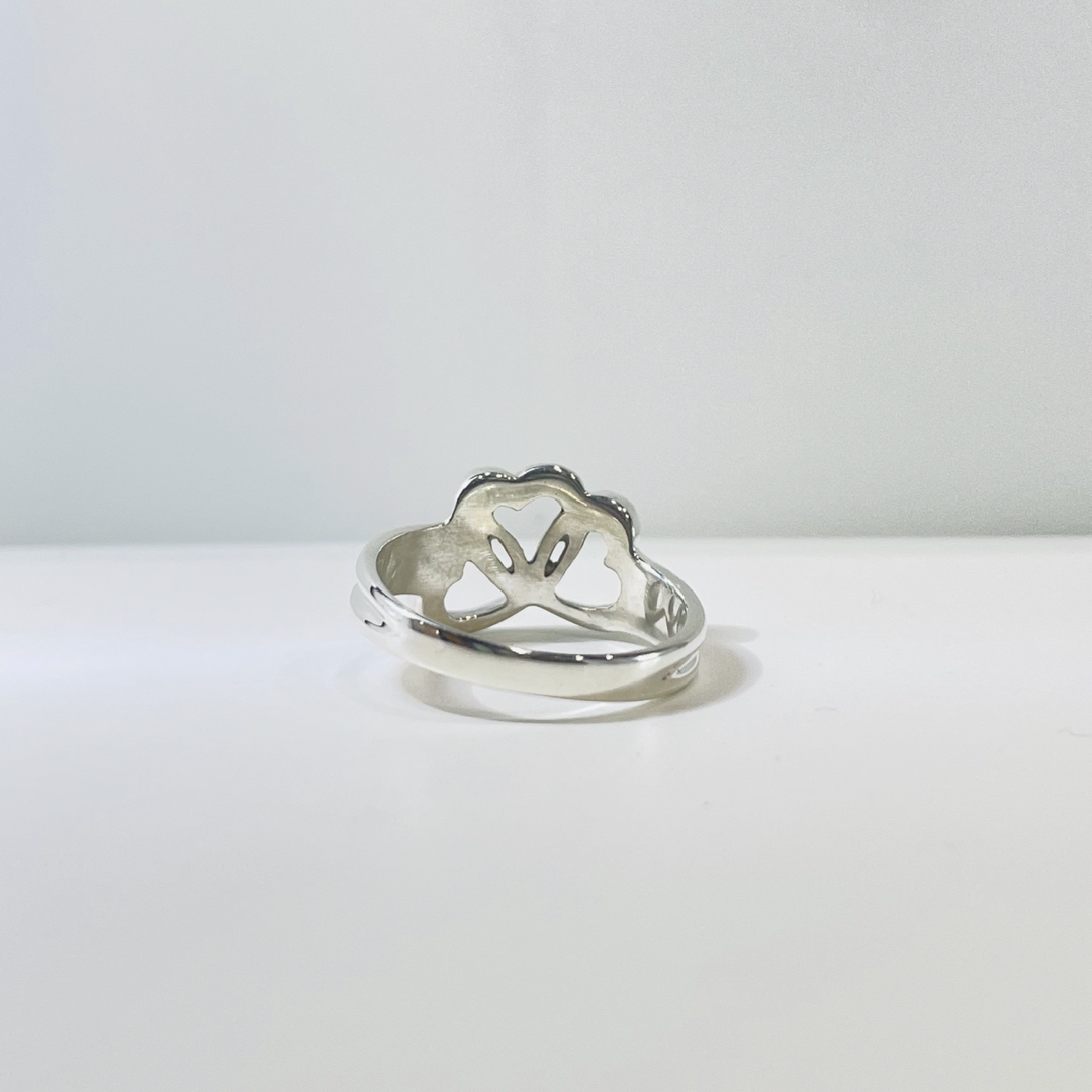Tiffany & Co.(ティファニー)の美品 ティファニー トリプルハートリング  11号 レディースのアクセサリー(リング(指輪))の商品写真