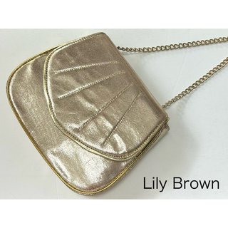 リリーブラウン(Lily Brown)の【美品】LILY BROWN リリーブラウン 貝殻 シェル型 バッグ アリエル(ショルダーバッグ)