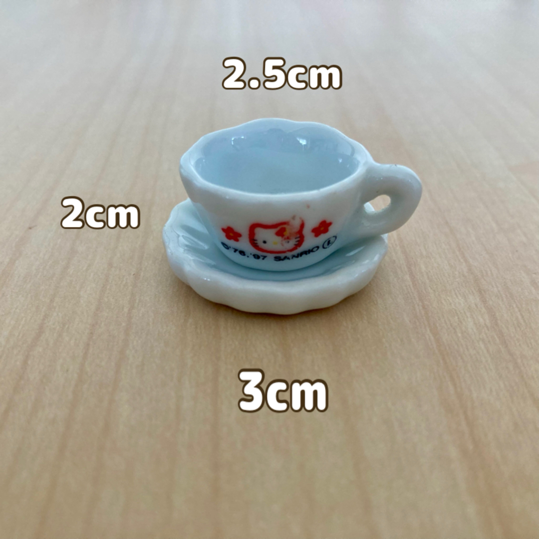 サンリオ ミニチュア 食器 エンタメ/ホビーのおもちゃ/ぬいぐるみ(キャラクターグッズ)の商品写真