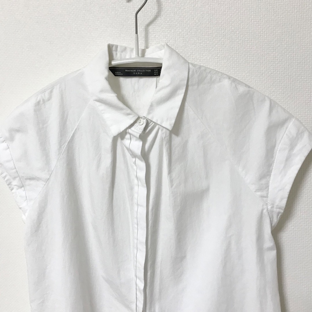 ZARA(ザラ)のZARA ショート丈シャツ レディースのトップス(シャツ/ブラウス(半袖/袖なし))の商品写真