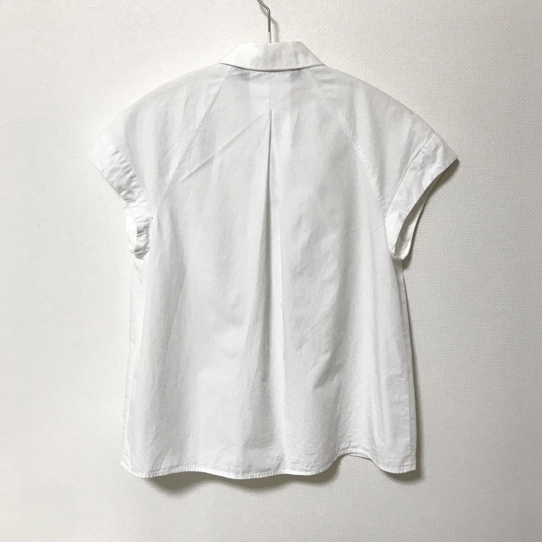 ZARA(ザラ)のZARA ショート丈シャツ レディースのトップス(シャツ/ブラウス(半袖/袖なし))の商品写真