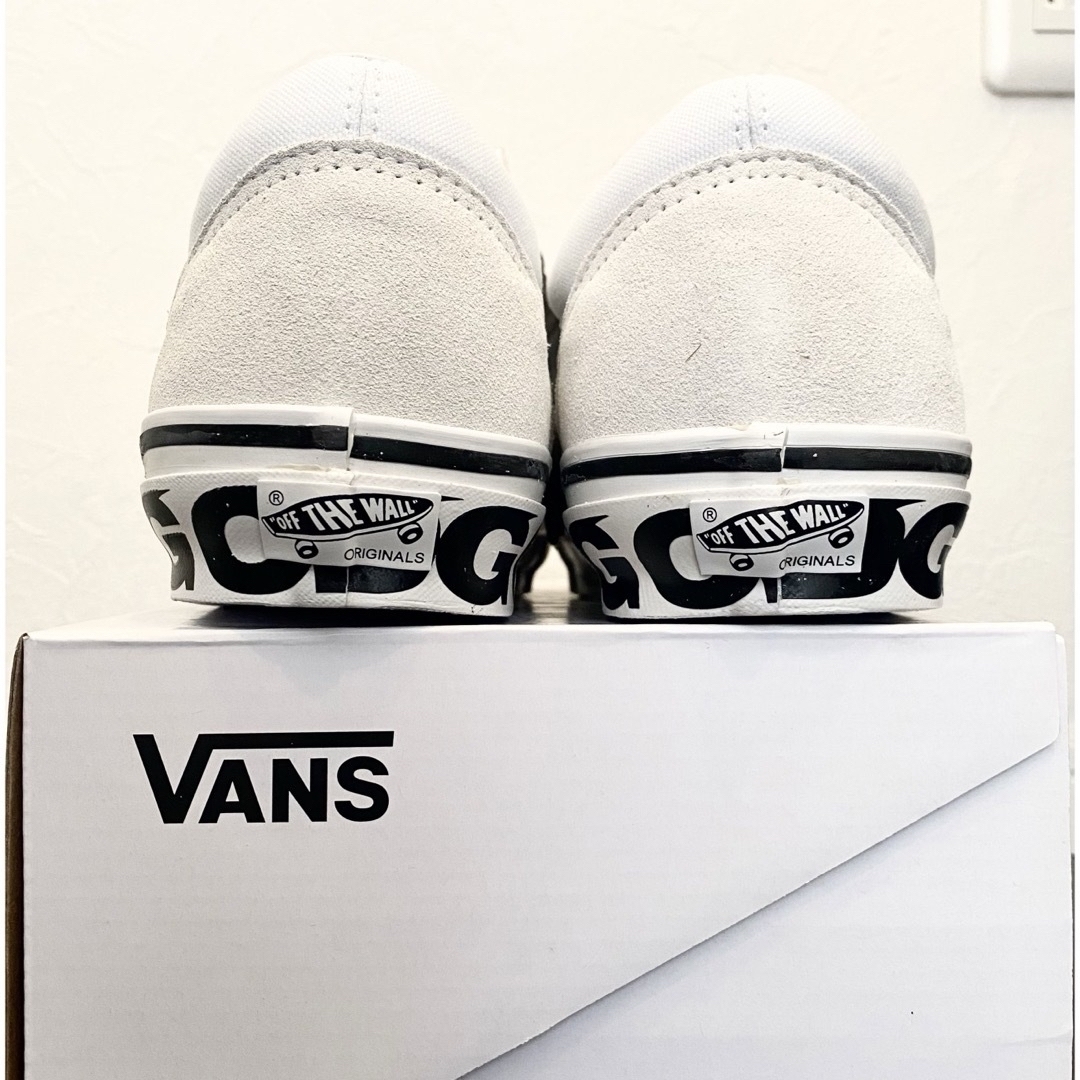 COMME des GARCONS(コムデギャルソン)の希少CDG×VANS Old School新品未使用30cm国内正規品 メンズの靴/シューズ(スニーカー)の商品写真