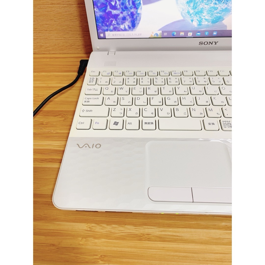 カメラ付PC✨ノートパソコン　人気のVAIO✨可愛い✨初心者にオススメ✨美品 スマホ/家電/カメラのPC/タブレット(ノートPC)の商品写真