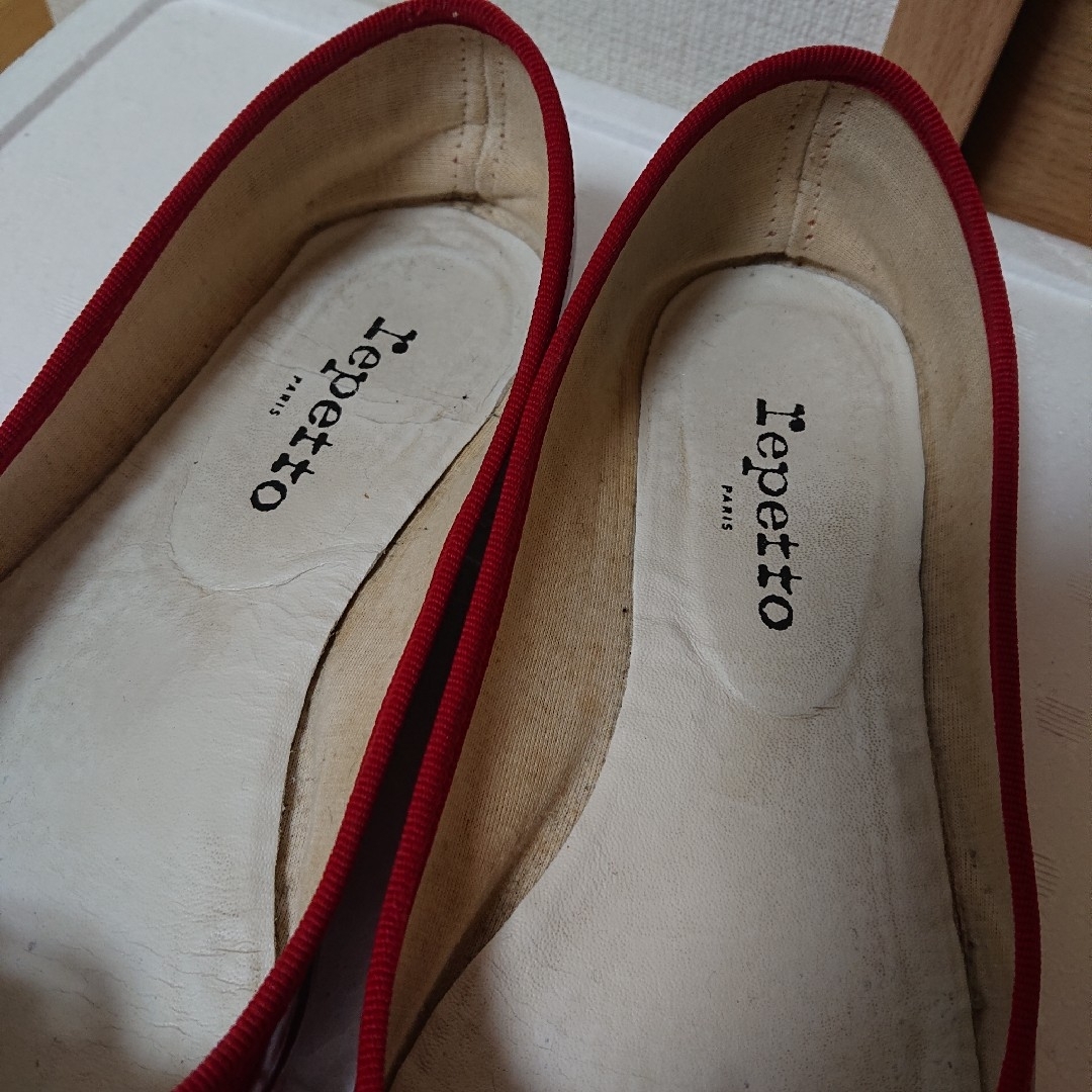 repetto(レペット)のレペットRepetto エナメル レッドパンプス40 レディースの靴/シューズ(バレエシューズ)の商品写真