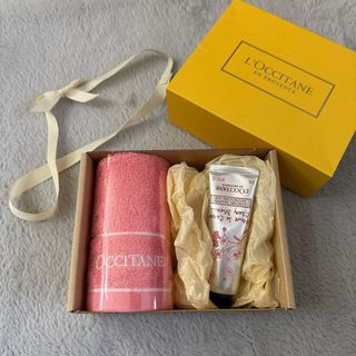 ロクシタン(L'OCCITANE)の【新品未使用品】ロクシタン ハンドクリーム タオル ギフトセット(ハンドクリーム)