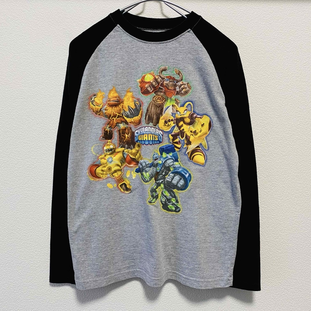 BEAMS(ビームス)の一点物　Skylanders Giants ビッグプリント　ラグラン　ロンT メンズのトップス(Tシャツ/カットソー(七分/長袖))の商品写真