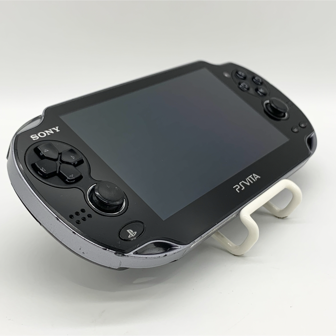 PlayStation Vita(プレイステーションヴィータ)の【動作良好】PlayStation Vita PCH-1100 ブラック 本体 エンタメ/ホビーのゲームソフト/ゲーム機本体(携帯用ゲーム機本体)の商品写真