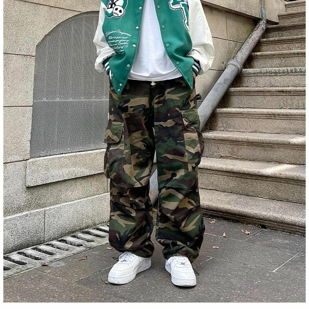 カーゴパンツ　Lサイズ　迷彩　ミリタリー　韓国　大きめ　ストリート　ワイドパンツ メンズのパンツ(ワークパンツ/カーゴパンツ)の商品写真