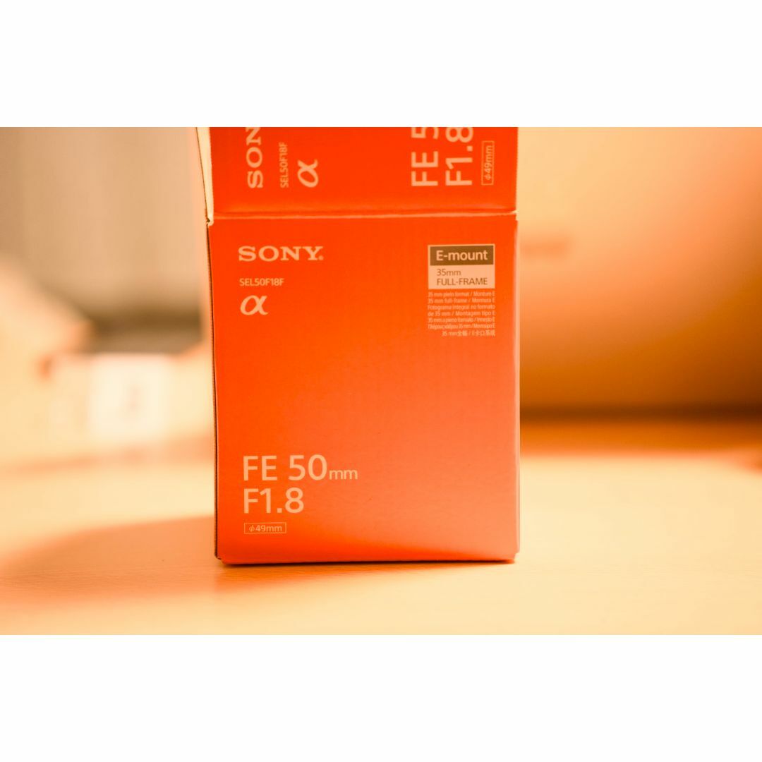 SONY FE50mm F1.8 SEL50F18F スマホ/家電/カメラのカメラ(レンズ(単焦点))の商品写真