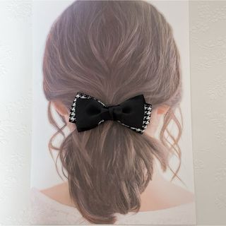 送料無料【千鳥柄リボンバレッタ】ヘアアクセ　可愛い　上品　高見え(バレッタ/ヘアクリップ)