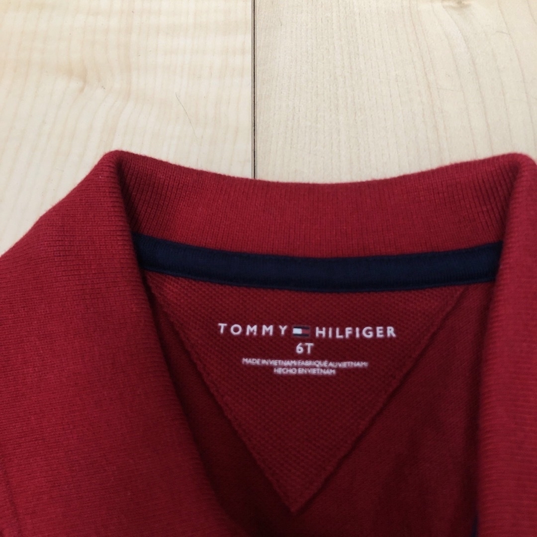 TOMMY HILFIGER(トミーヒルフィガー)の★美品★トミーヒルフィガー　Tommy HILFIGER ポロシャツ　120 キッズ/ベビー/マタニティのキッズ服男の子用(90cm~)(Tシャツ/カットソー)の商品写真