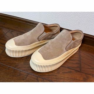 モヒ(MOHI)の美品　厚底　スリッポンスニーカー　ＭＯＨＩ(スニーカー)