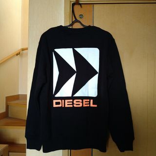 【希少デザイン】【DIESEL】★【超ビッグロゴデザイン】★★★【トレーナー】