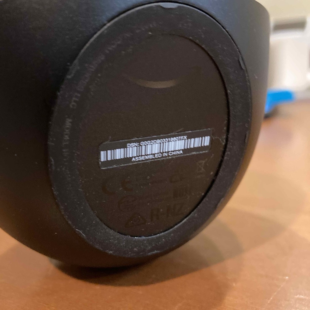 Amazon(アマゾン)のAmazon エコーポップ with Alexa Echo Pop 黒 スマホ/家電/カメラのオーディオ機器(スピーカー)の商品写真