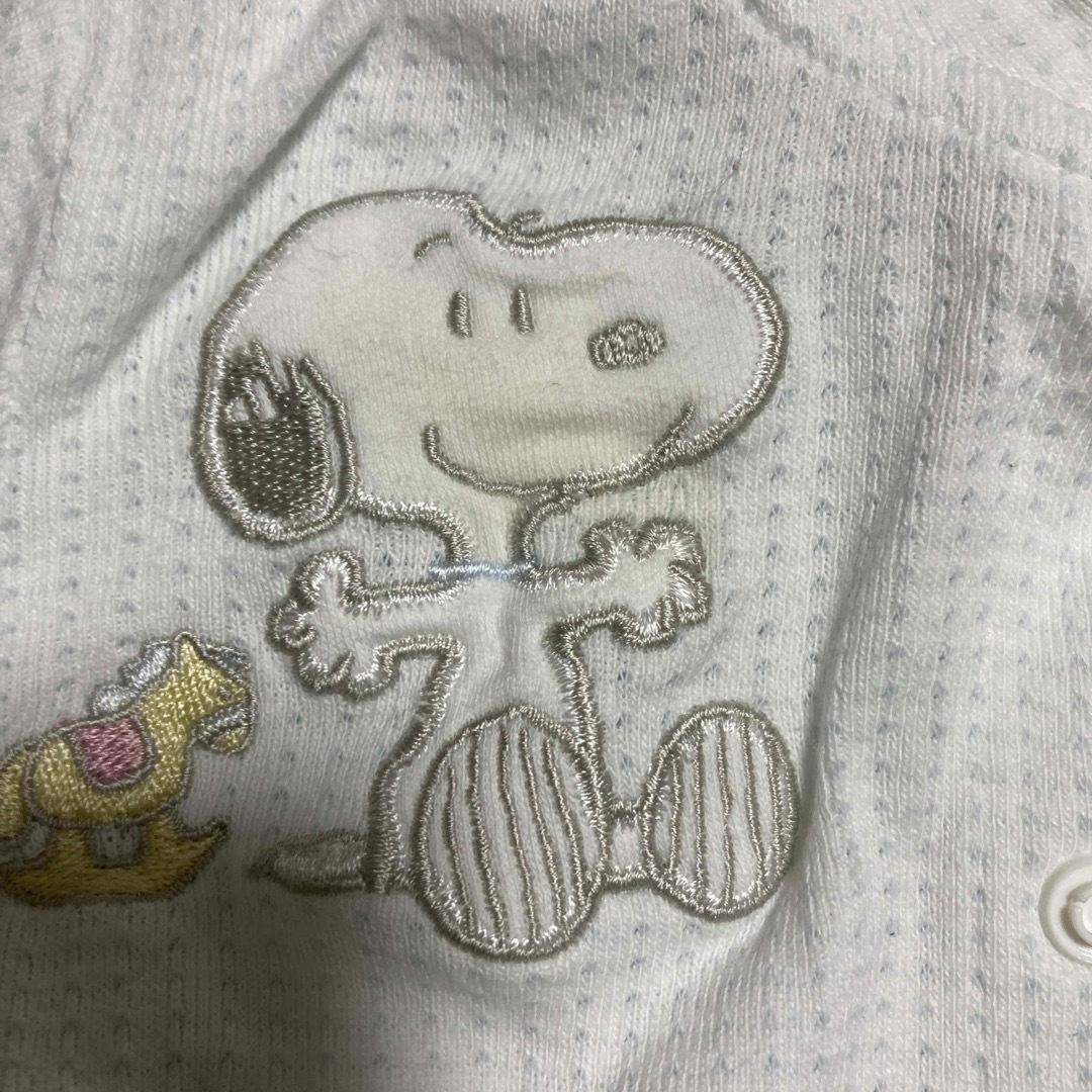 SNOOPY(スヌーピー)の50から60センチロンパース　スヌーピー キッズ/ベビー/マタニティのベビー服(~85cm)(カバーオール)の商品写真