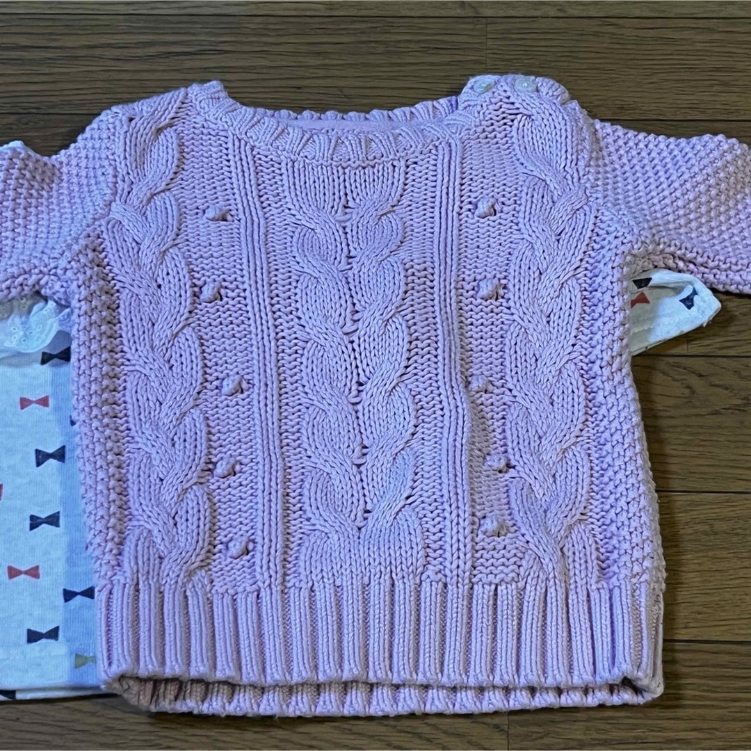 babyGAP(ベビーギャップ)のbaiya7060秋冬長袖セータートレーナー女の子ベビーギャップ星柄リボンピンク キッズ/ベビー/マタニティのベビー服(~85cm)(ニット/セーター)の商品写真