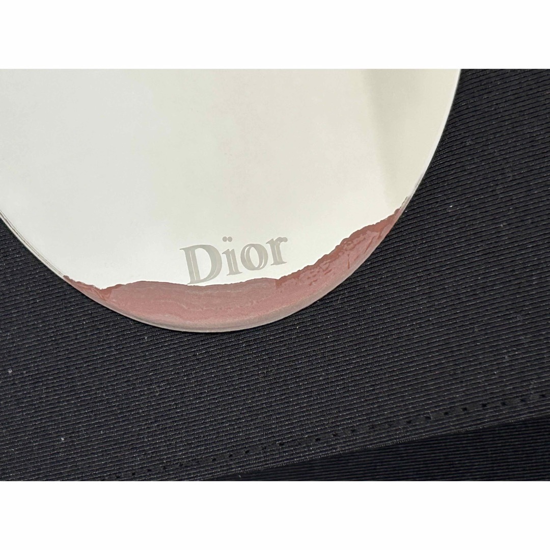 Dior(ディオール)の【訳あり】ディオール 鏡 ミラー 卓上 折りたたみ 携帯 黒 ブラック DIOR インテリア/住まい/日用品のインテリア小物(卓上ミラー)の商品写真