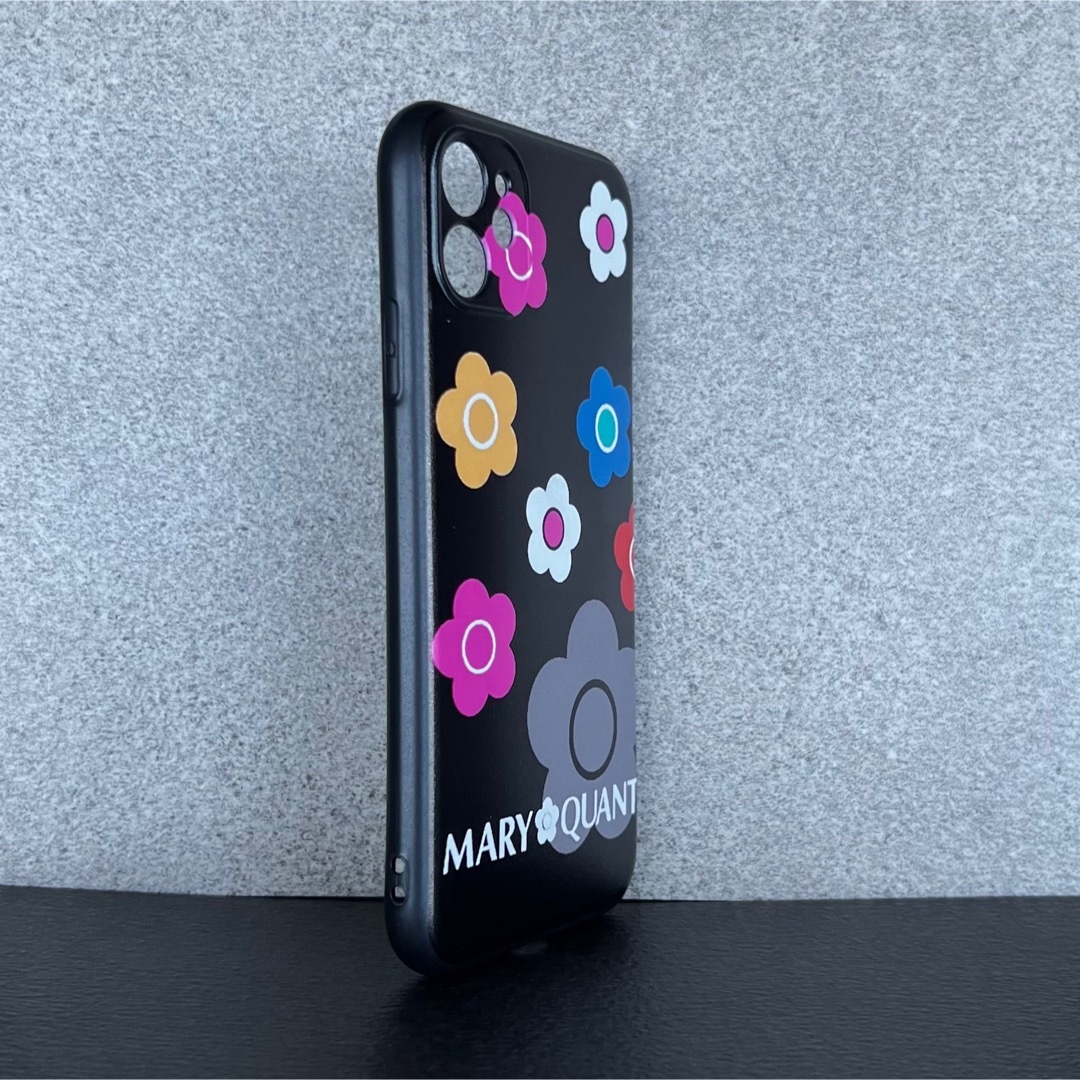 MARY QUANT(マリークワント)の匿名配送 ☆ iPhone11 花柄 デイジー マリクワモバイルケース スマホ/家電/カメラのスマホアクセサリー(iPhoneケース)の商品写真