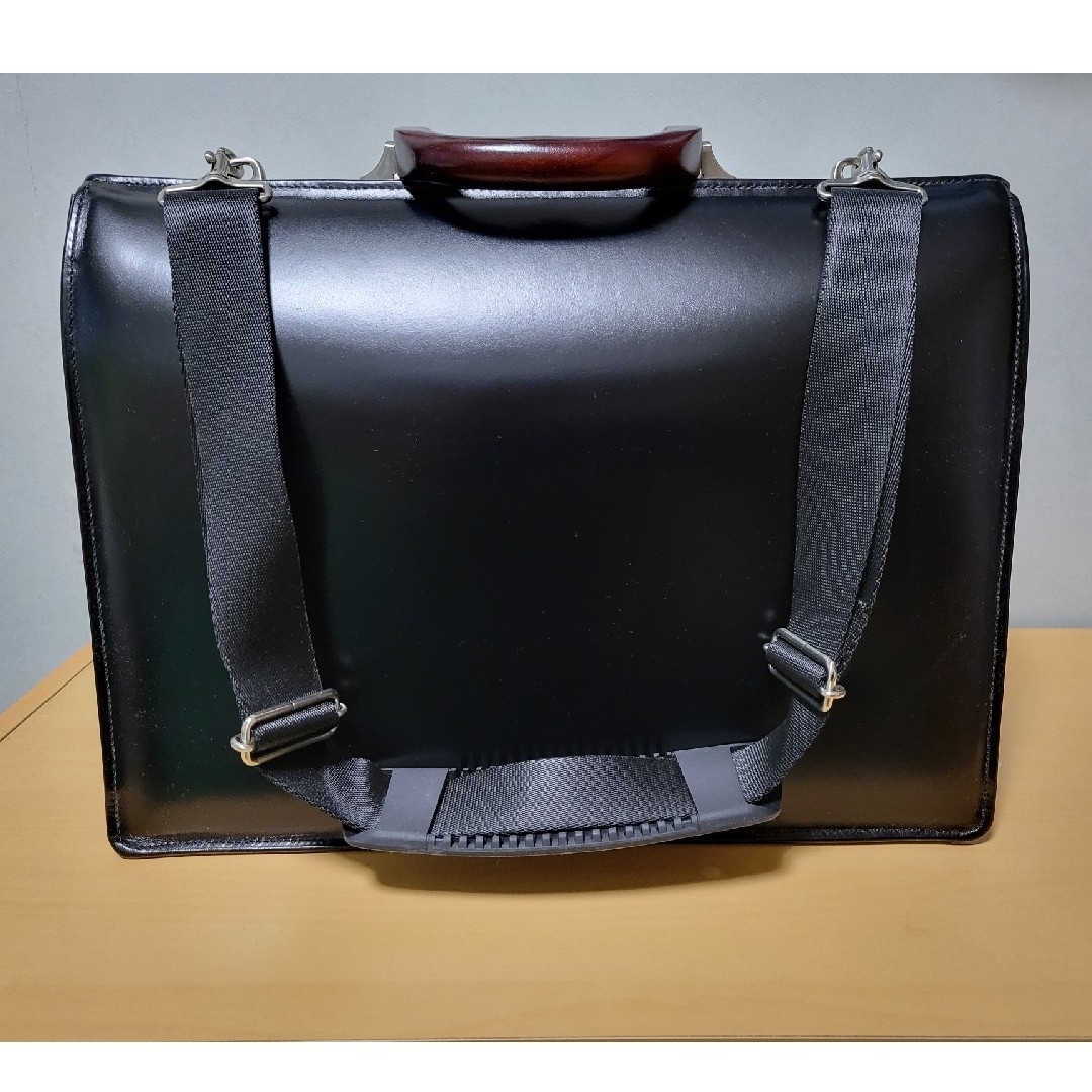 【新品未使用】ダレスバッグ メンズのバッグ(ビジネスバッグ)の商品写真
