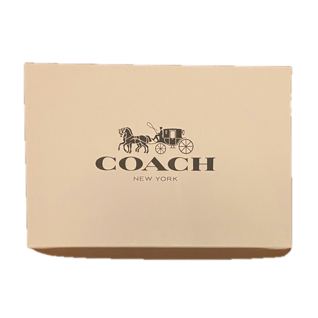 COACH(コーチ)のcoach 箱　巾着　セット レディースのバッグ(その他)の商品写真