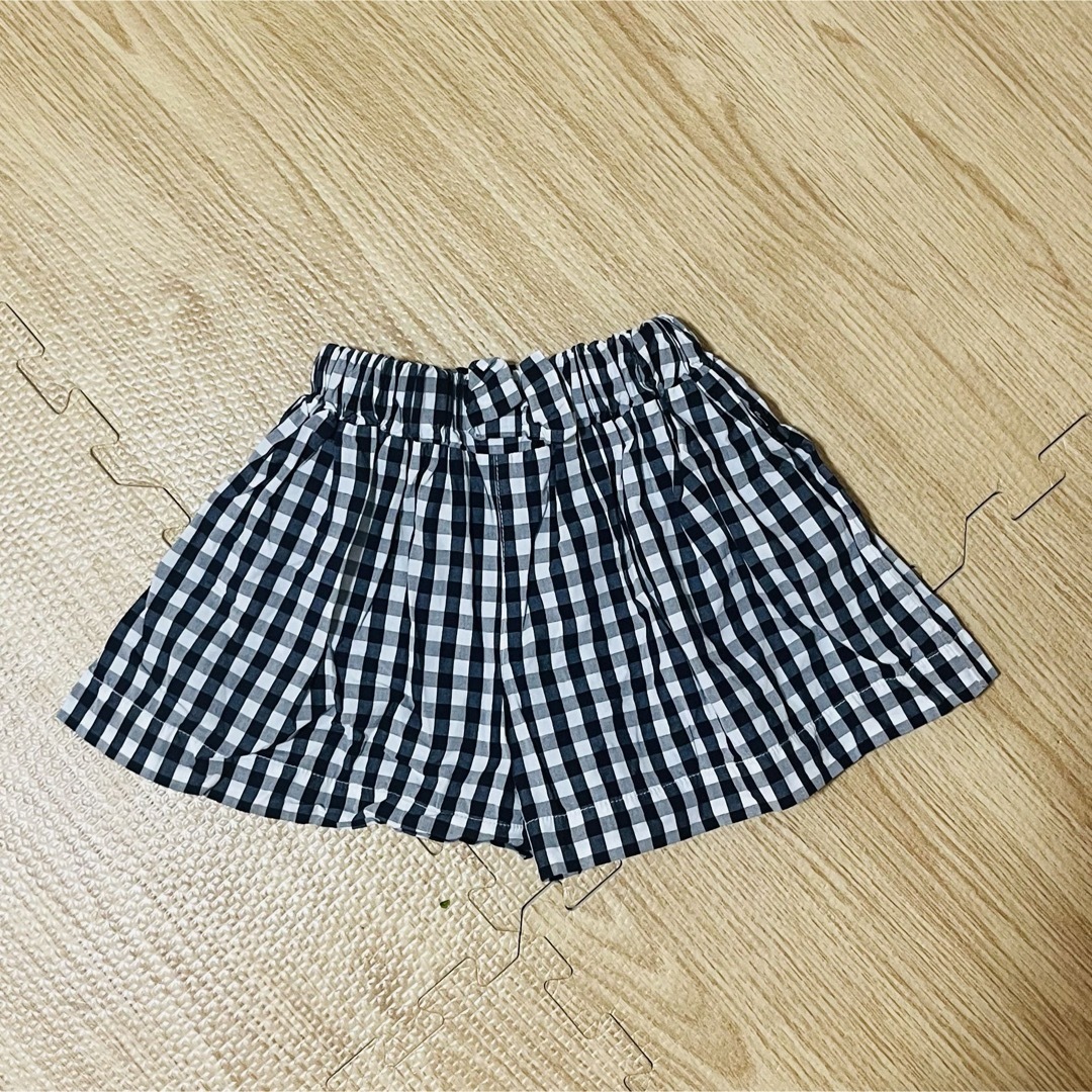 COMME CA ISM(コムサイズム)の子ども服まとめ売り　ショートパンツ　80㎝ キッズ/ベビー/マタニティのベビー服(~85cm)(パンツ)の商品写真