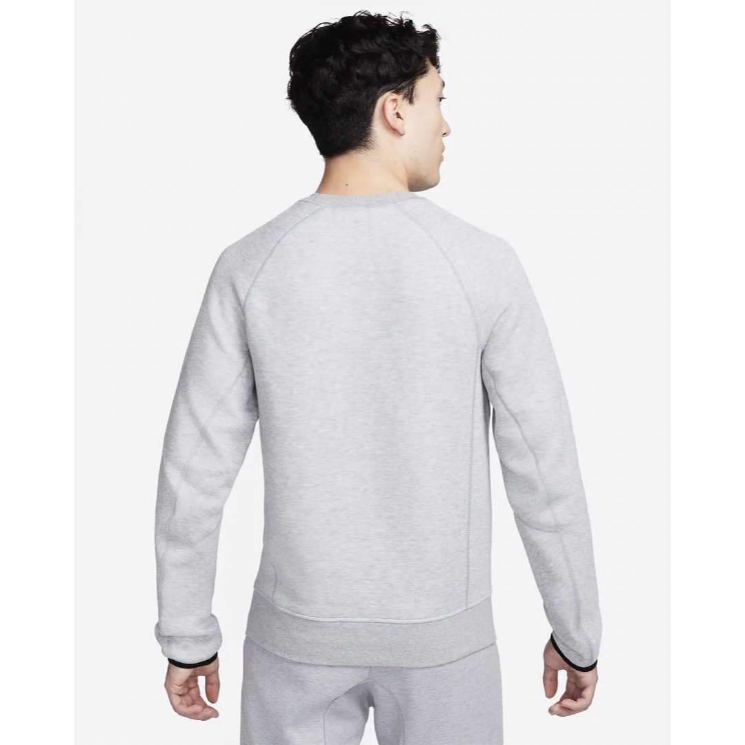 NIKE(ナイキ)の【新品】NIKE TECH FLEECE L/S CREW L メンズのトップス(スウェット)の商品写真