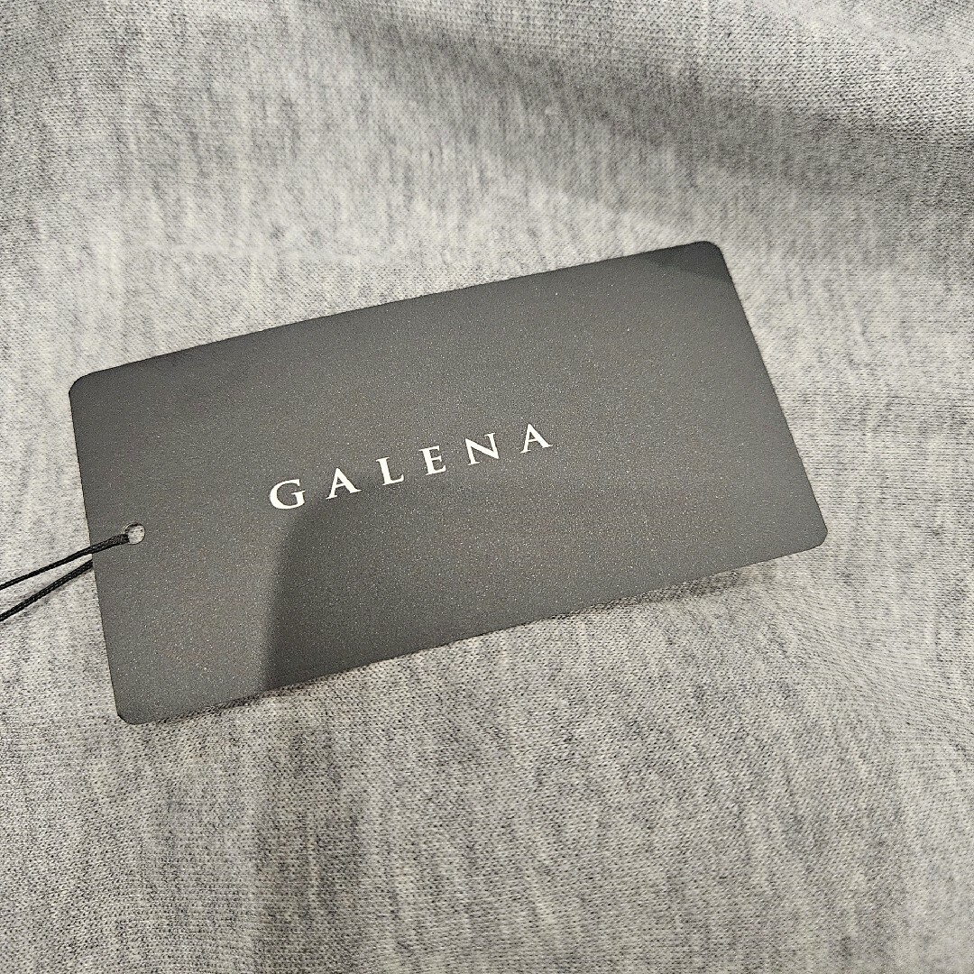 新品タグつき♡GALENA ガレナ 裾フリル カラー トップス グレー レディースのトップス(カットソー(半袖/袖なし))の商品写真