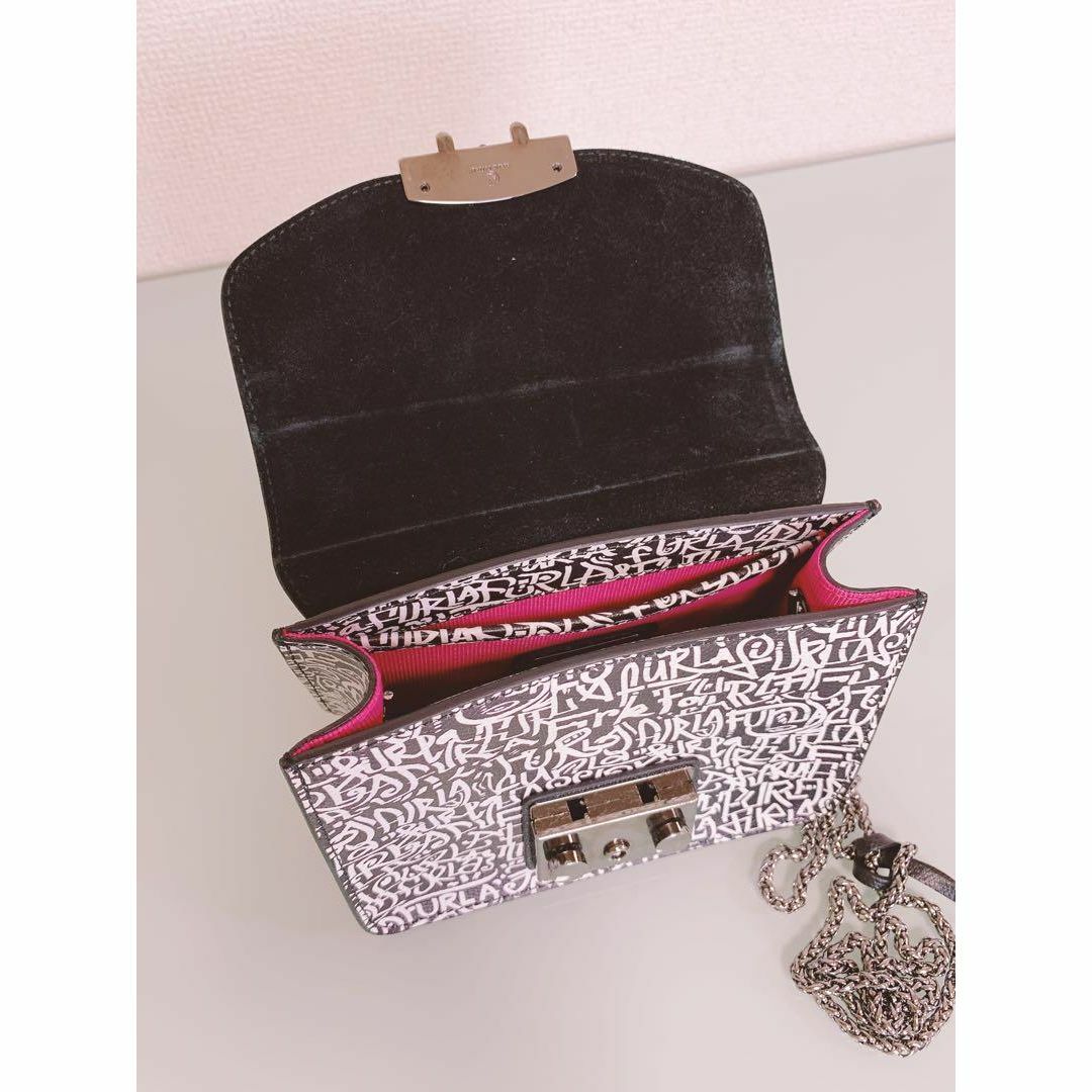 Furla(フルラ)の✨希少✨ FURLA フルラ メトロポリス ミニショルダーバッグ チェーン 金具 レディースのバッグ(ショルダーバッグ)の商品写真