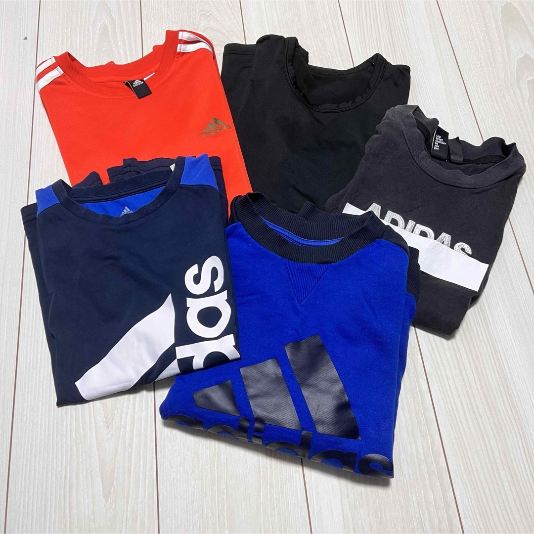 adidas(アディダス)の未使用品あり 小学生キッズ 洋服 バック まとめ売り キッズ/ベビー/マタニティのキッズ服男の子用(90cm~)(Tシャツ/カットソー)の商品写真