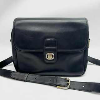 セリーヌ(celine)の【美品✨】セリーヌ　カメラバッグ　トリオンフ　ボックスカーフ　レザー　黒(ショルダーバッグ)