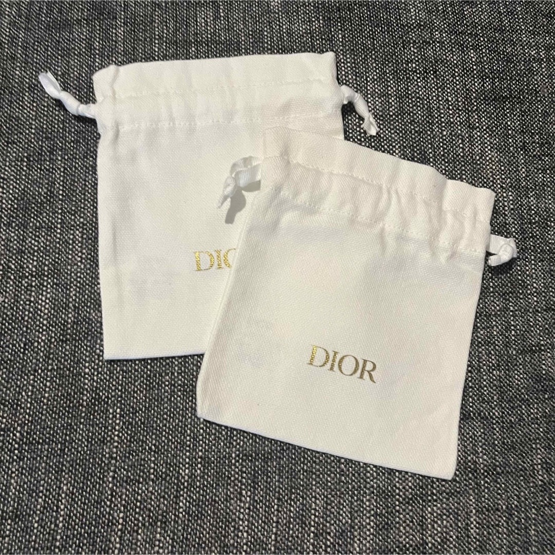 Dior(ディオール)のディオール　ノベルティ　巾着 エンタメ/ホビーのコレクション(ノベルティグッズ)の商品写真