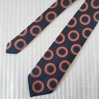 ネクタイ レギュラータイ 絹 シルク 100％ イタリア製 ボロメオ 赤 ピンク(ネクタイ)