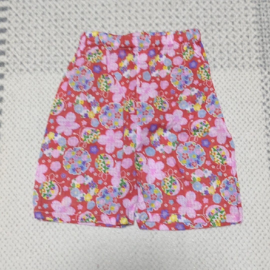 西松屋(ニシマツヤ)の甚平 110センチ キッズ/ベビー/マタニティのキッズ服女の子用(90cm~)(甚平/浴衣)の商品写真