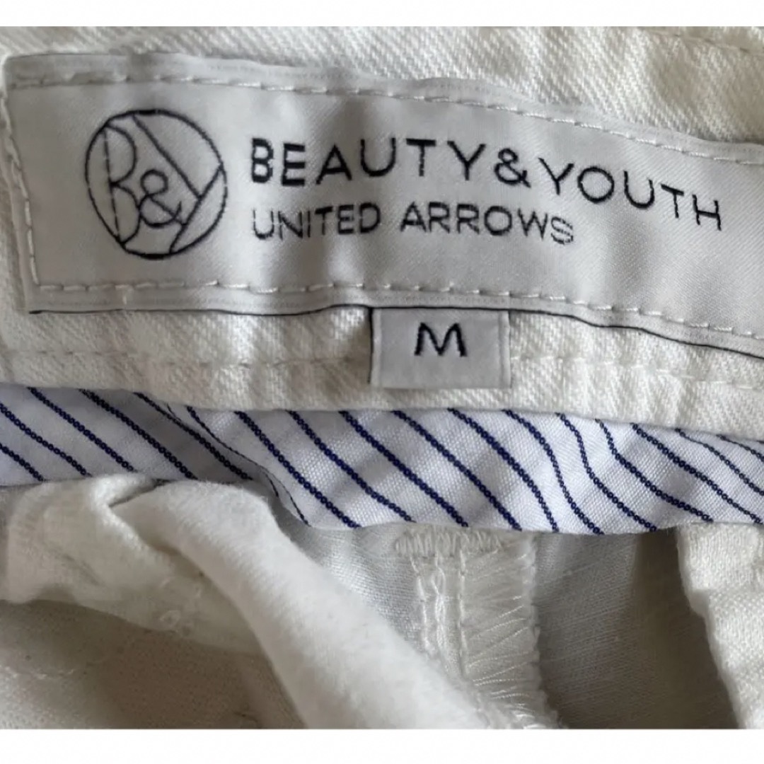 BEAUTY&YOUTH UNITED ARROWS(ビューティアンドユースユナイテッドアローズ)のBEAUTY&YOUTH UNITED ARROWS ホワイトパンツ レディースのパンツ(カジュアルパンツ)の商品写真