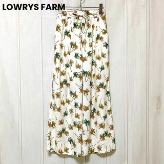 ローリーズファーム(LOWRYS FARM)のst823 ローリーズファーム/フレアパンツ/イージーパンツ/アイボリー総柄(カジュアルパンツ)