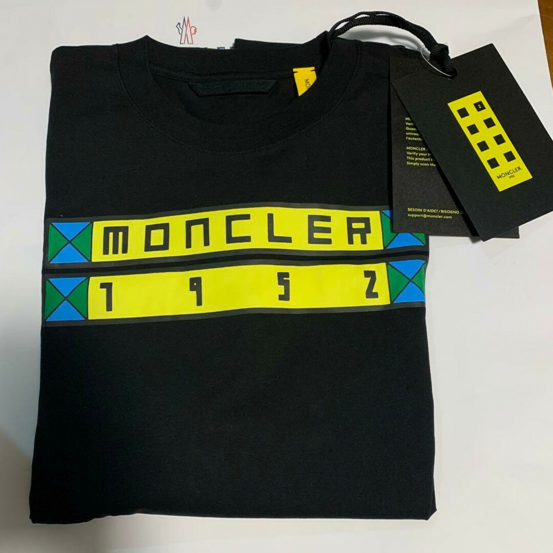 MONCLER(モンクレール)のMONCLER GENIUS 1952 T-SHIRT DOUBLE GR メンズのトップス(Tシャツ/カットソー(七分/長袖))の商品写真