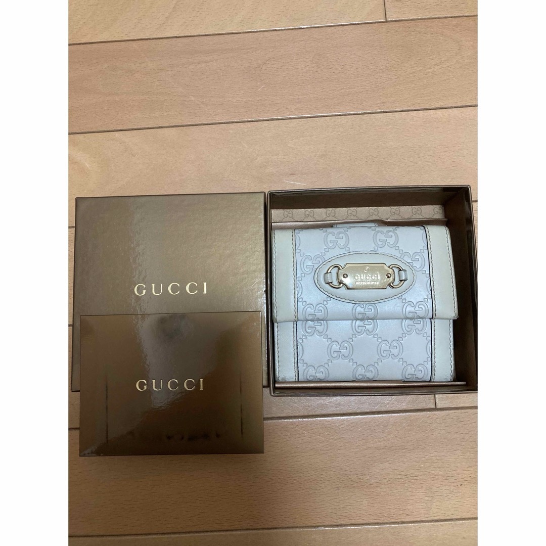 Gucci(グッチ)のGUCCI 二つ折り財布 レディースのファッション小物(財布)の商品写真