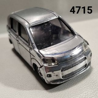 4715 分解ジャンクトミカ 2012年 トヨタポルテ 1/65(ミニカー)