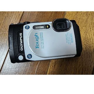 OLYMPUS オリンパス TG TG-870 WHITE