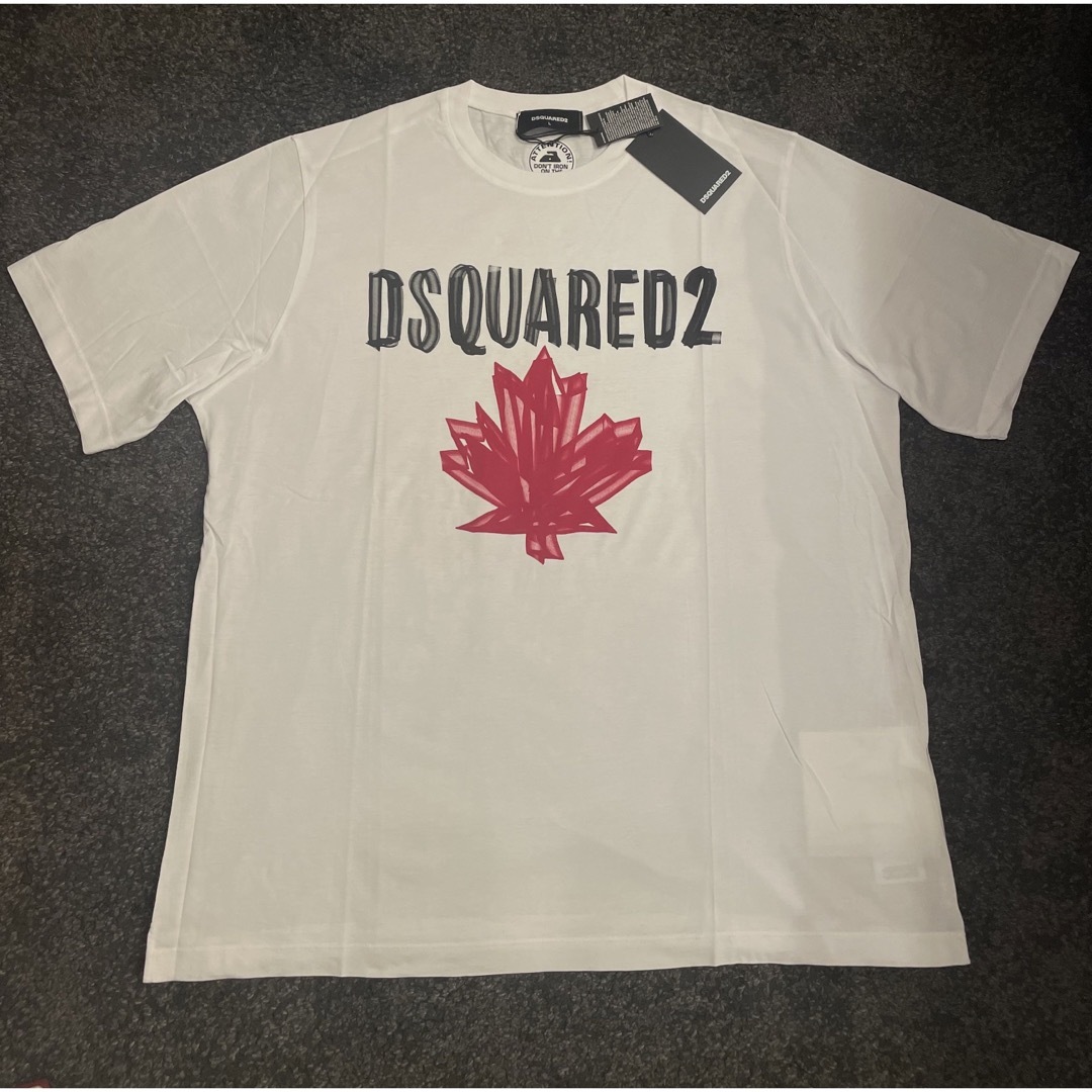 DSQUARED2(ディースクエアード)の正規店（DSQUARED2）購入！ディースクエアード メンズのトップス(Tシャツ/カットソー(半袖/袖なし))の商品写真