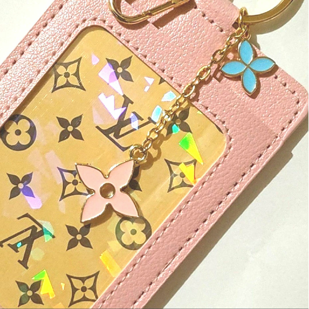 LOUIS VUITTON(ルイヴィトン)の希少★LOUIS VUITTON★モノグラムトランプ １枚 新品パスケースP36 レディースのファッション小物(パスケース/IDカードホルダー)の商品写真