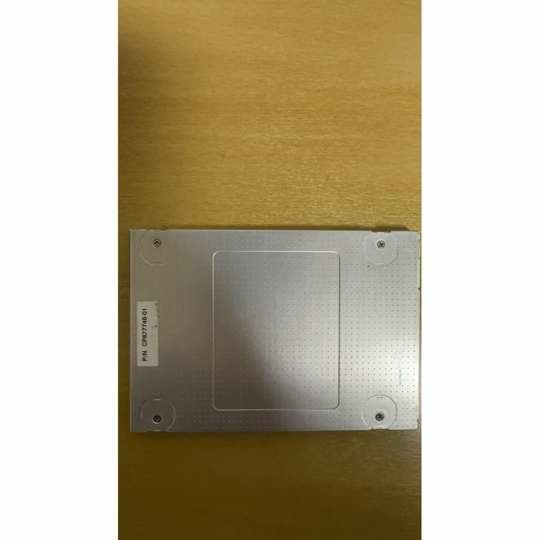 東芝(トウシバ)のTOSHIBA SSD 128GB THNSNC128GCSU SATA  スマホ/家電/カメラのPC/タブレット(PCパーツ)の商品写真