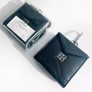 ジバンシィ(GIVENCHY)の新品未使用 ジバンシー GIVENCHY ポーチ リップ　ブラック(ポーチ)