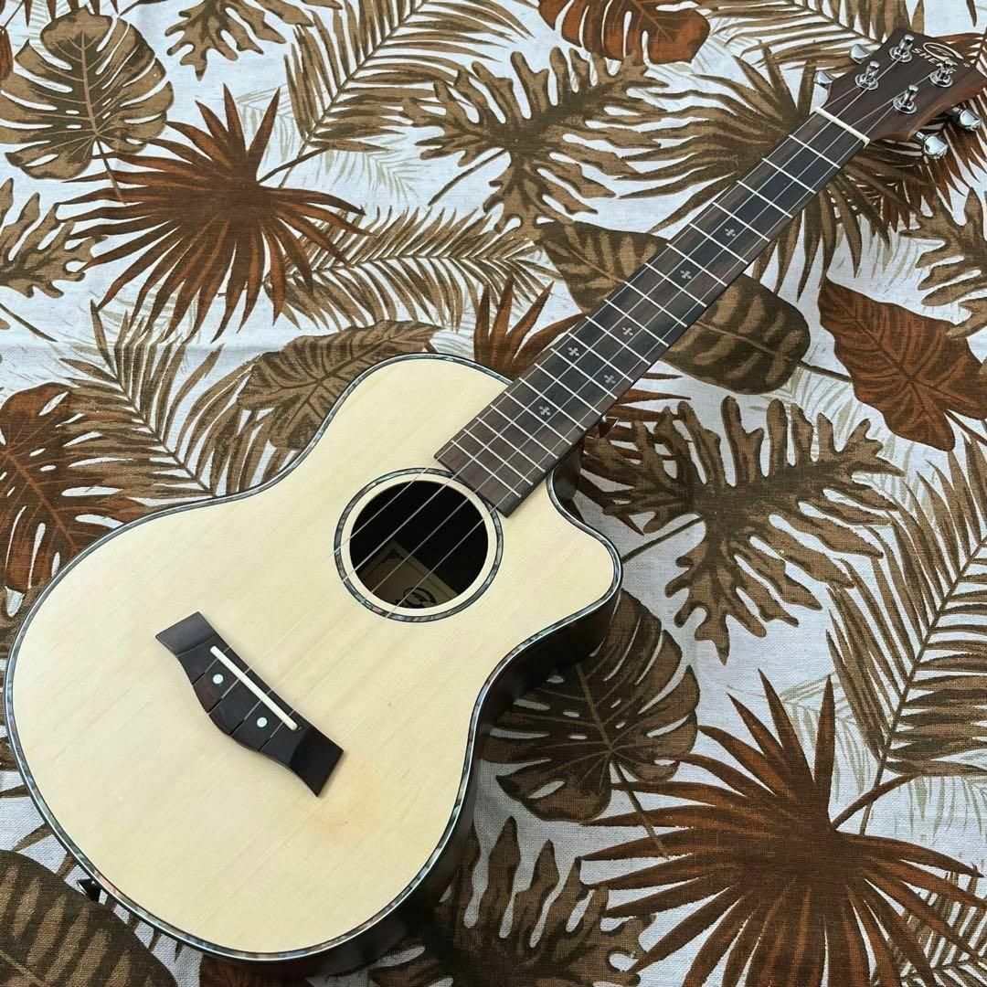 【単板】スプルース材とローズウッド材のエレキ・テナーウクレレ【ukulele】 楽器のウクレレ(テナーウクレレ)の商品写真