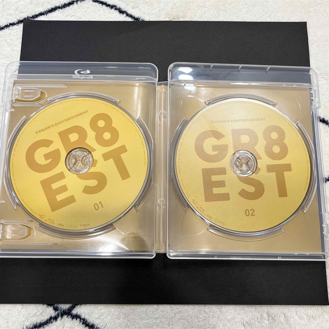 関ジャニ∞(カンジャニエイト)の関ジャニ∞/GR8EST〈2枚組〉 Blu-ray  SUPER EIGHT エンタメ/ホビーのDVD/ブルーレイ(ミュージック)の商品写真