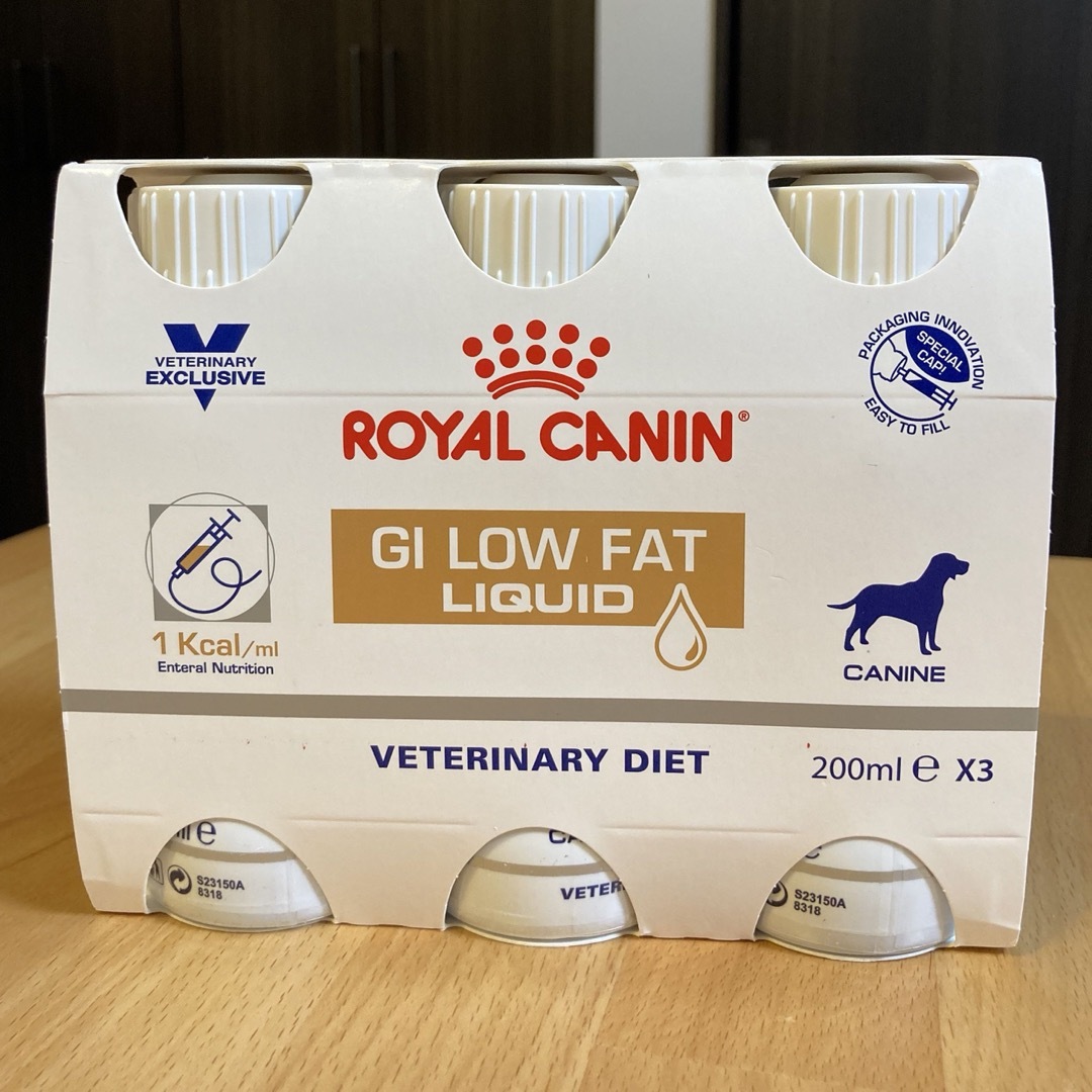 ROYAL CANIN(ロイヤルカナン)の【5本】ロイヤルカナン 消化器サポート 低脂肪 リキッド 200ml その他のペット用品(ペットフード)の商品写真