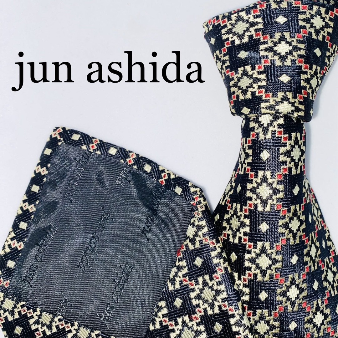 jun ashida(ジュンアシダ)のjun ashida ジュンアシダ　シルクネクタイ　高級　光沢　絹100% 総柄 メンズのファッション小物(ネクタイ)の商品写真
