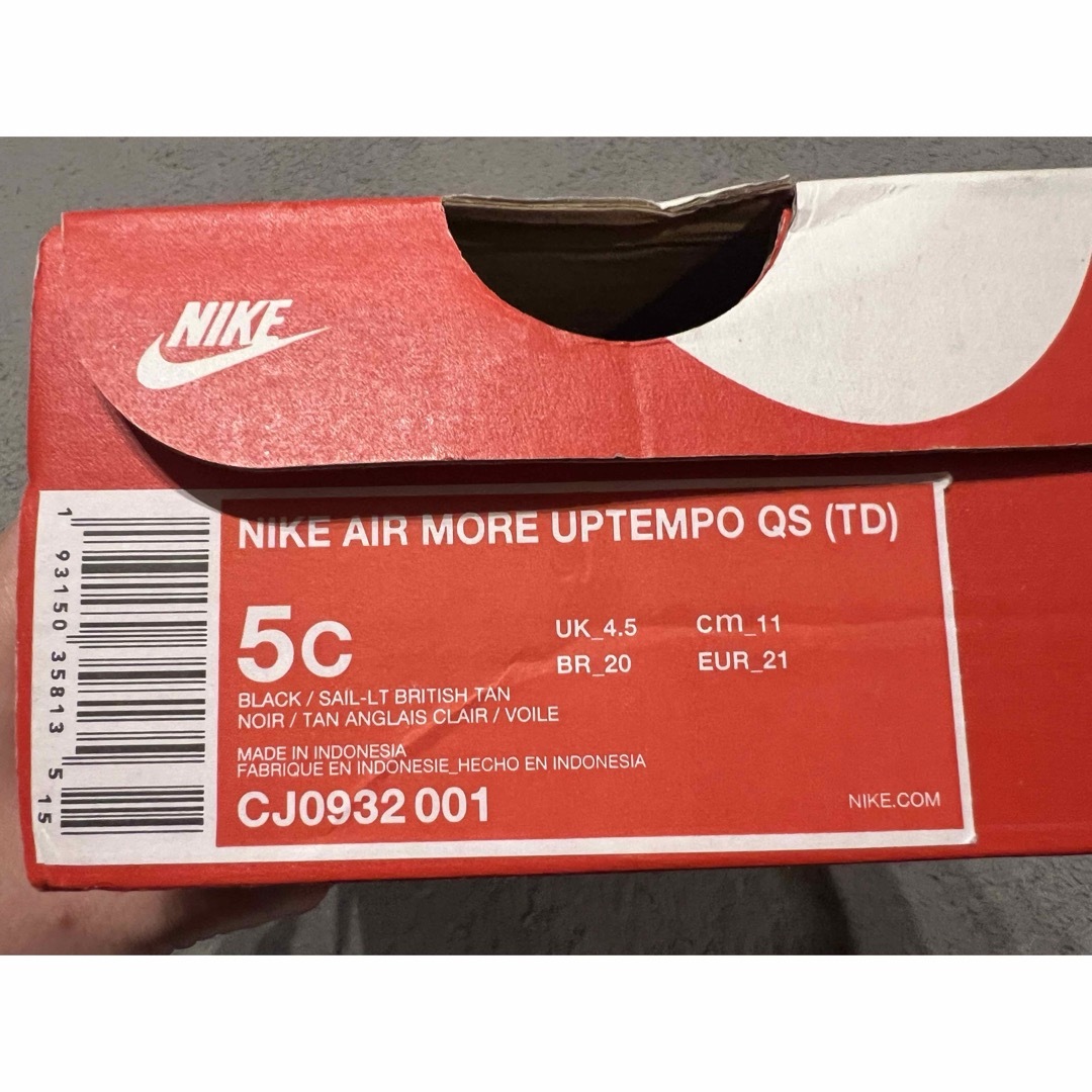 NIKE(ナイキ)のNIKE AIR MORE UPTEMPO モアテンベビー　ナイキベビー キッズ/ベビー/マタニティのベビー靴/シューズ(~14cm)(スニーカー)の商品写真